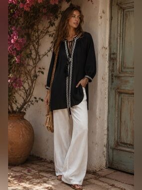 𝅺ZARA black embroidered Pom poms tunic top Sz XS
